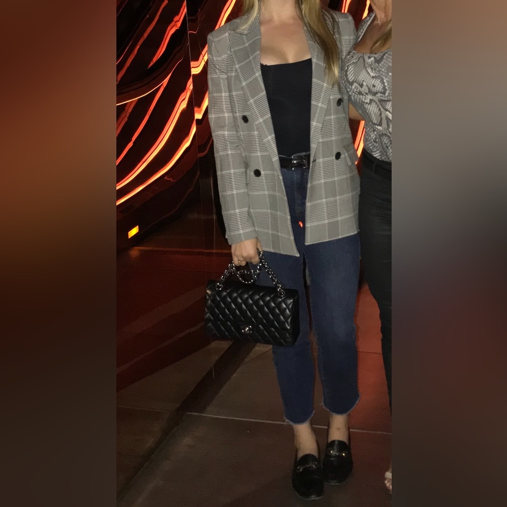 Size 2 Mango Blazer 🤍🖤